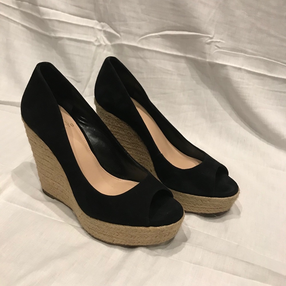 ‘Totsi’ Peep Toe Espadrille Wedges - Vince Camuto